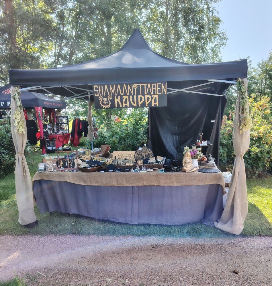 Shamaanittaren Kauppa Magia Myyjäisissä 20.7.2025