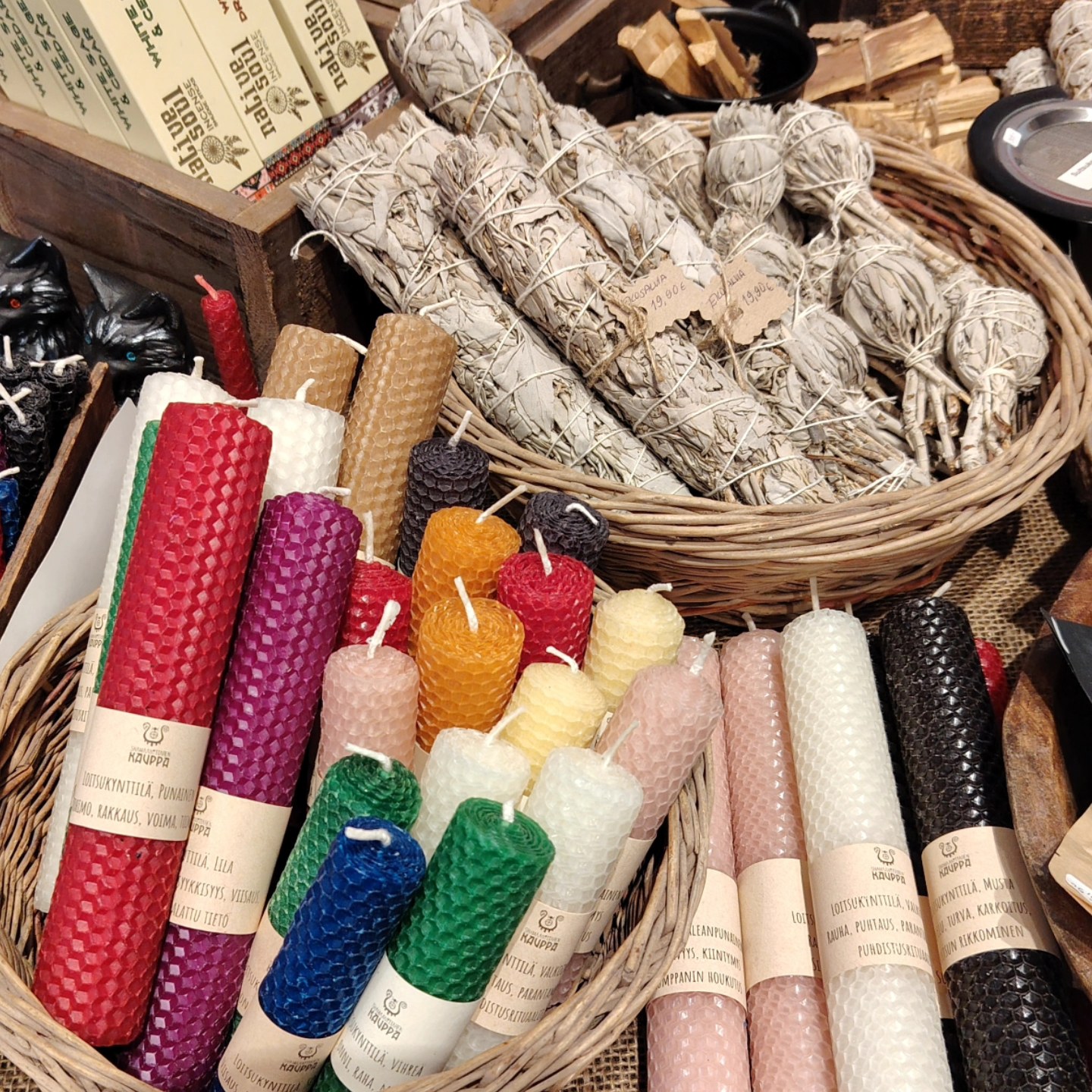 Shamaanittaren loitsukynttilät