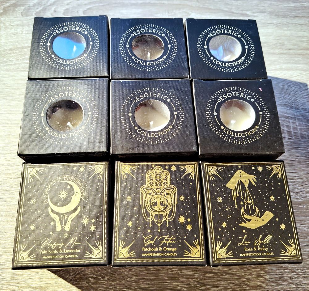 Manifestointikynttilät 14,90€